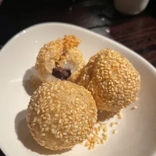 203. Sweet Sesame Balls