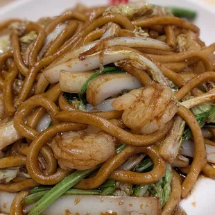 Shrimp Fried Noodles
