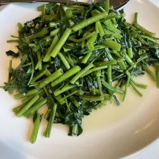 705. Light Fried Water-Spinach