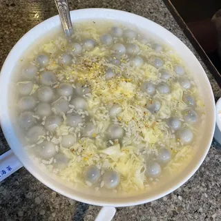 D3. Seasame Rice Ball in Wine Soup