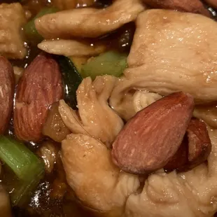 Almond chicken with hair