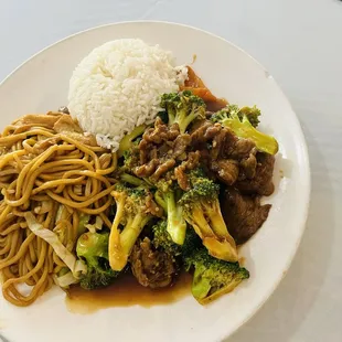 Beef and Broccoli Beef Dinner