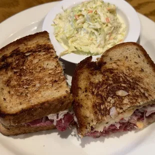 New Yorker Pastrami Sandwich