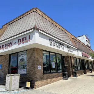 Shapiro's in June 2022