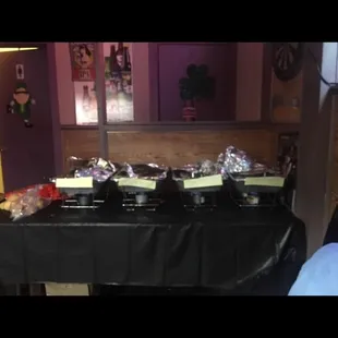 4 different kinds of corn beef and cabbage!!!! Cajun, traditional, Guinness and Omar style!! Yummy yum !!