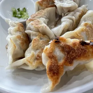 Homemade Pork Dumplings (8)