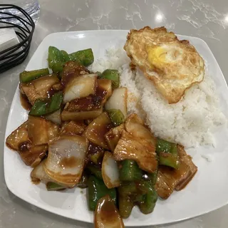 Sliced Pork Belly w. Hot Peppers Over Rice