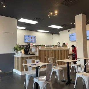 Inside of Sharetea