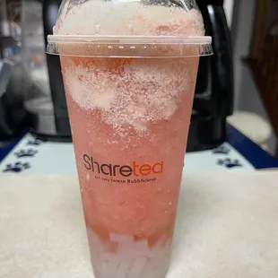 Strawberry Ice Blended with Lychee Jelly &amp; Ice Cream ($6.65)