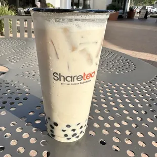 Classic pearl milk tea