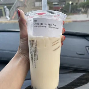 Talk about cheap with boba! Where's the loaded boba like the advertised pics?!