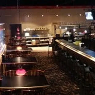 sushi and sashimi, interior