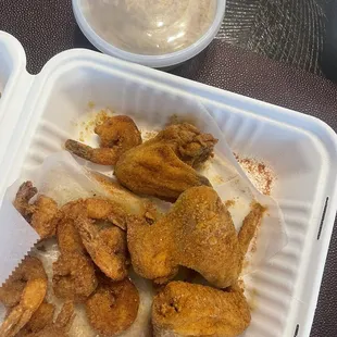 Fried wings and shrimp