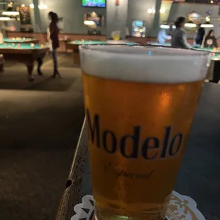 a pint of modelo
