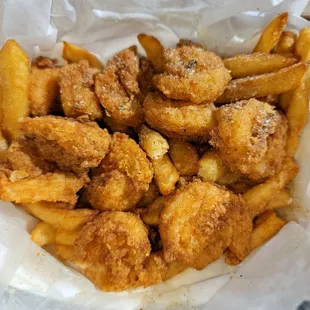 Fried shrimp &amp; fries