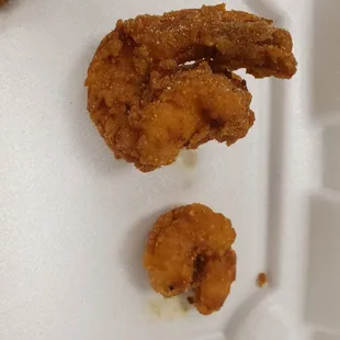 These shrimp should not be this different in size.