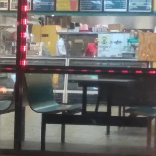 Horrible service! Closing way before advertised time!