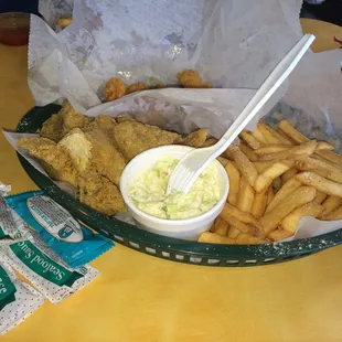 Fish &amp; Shrimp Dinner, small