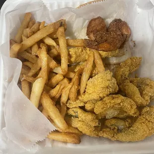 Catfish nuggets &amp; shrimp