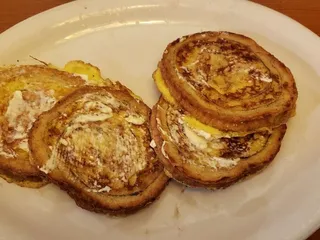 Lucci’s Cafe