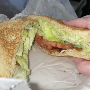 BLT