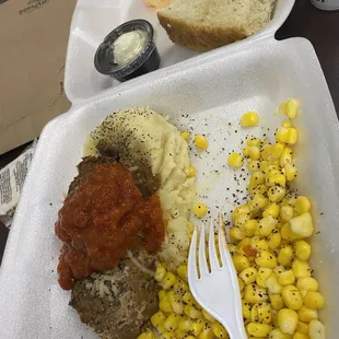 Meatloaf with mashed potatoes &amp; corn with bread... yummm