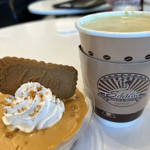 Lotus Biscoff Pudding and pistachio latte