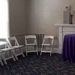 Sitting area conducive to conversation.