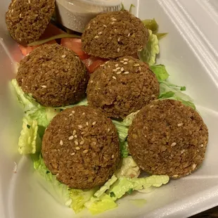 Falafel platter
