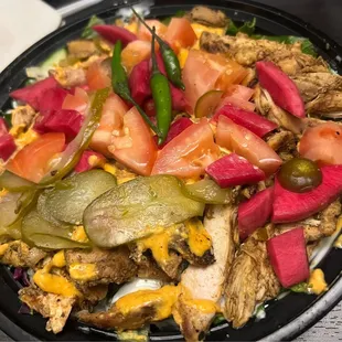 Déjà vu salad with chicken Shawarma