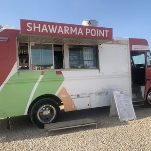a food truck parked in a parking lot