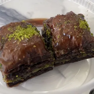 Chocolate Baklava (2pc)
