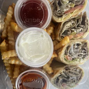 Gyro wrap w fries