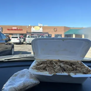Medium Chicken &amp; hummus w/ pita Sweetbread Halawlaw