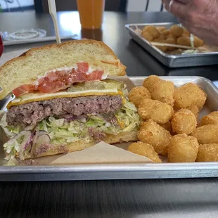 Burger, tater tots, Arnold Palmer