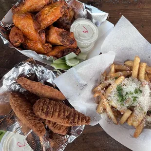 fried chicken wings, poultry, bbq chicken, chicken, chicken wings, food, chicken wings and fried chicken, fried chicken, bbq wings