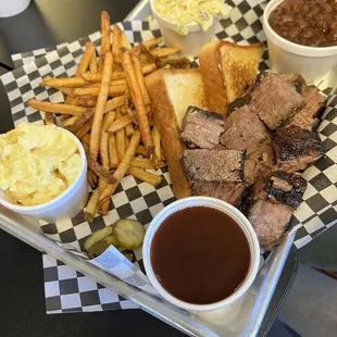 Brisket platter with all three sides.