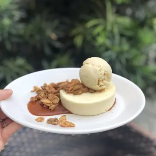Labneh Cheesecake