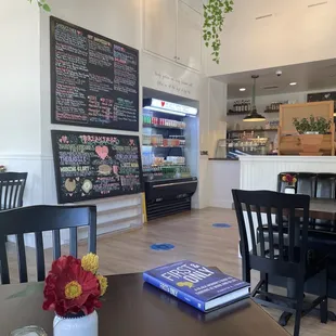 Inside Vibes &amp; Menu