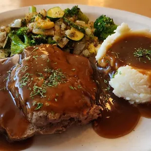 After a long road trip, the Meatloaf dinner w/mashed potatoes &amp; gravy plus vegies hit the spot. Thanks Kim! (9/21/23)