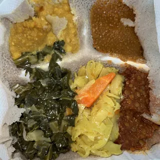 Tikil Gomen (Cabbage w/ Carrots)
