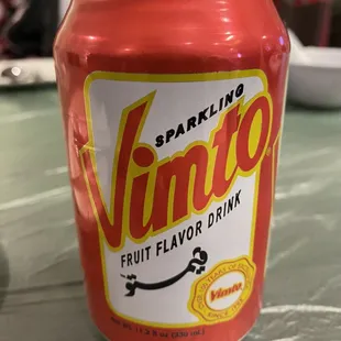 a can of uno fruit flavored drink