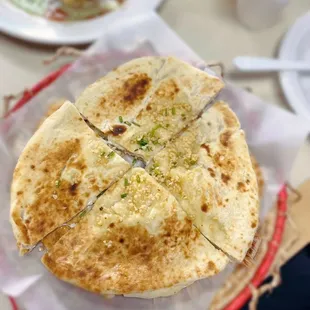 Garlic Cheese Naan