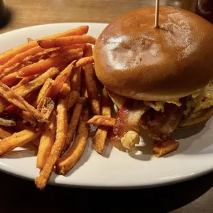 Pimento Chicken sandwich with sweet potato fries