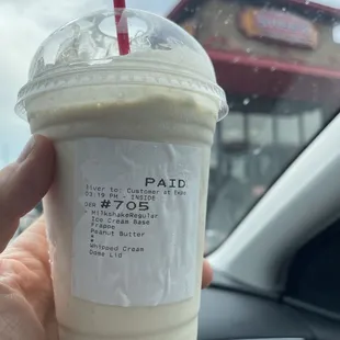 Peanut butter shake