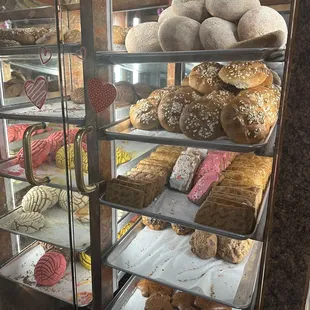 food, dough desserts, donuts