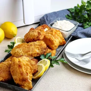  a tray of fried fish