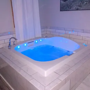 Jacuzzi suite