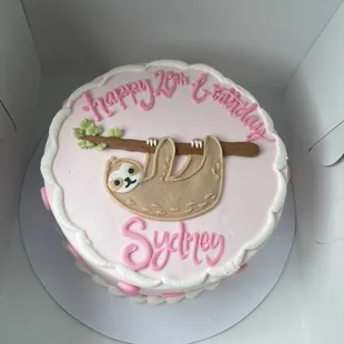 a sloth birthday cake