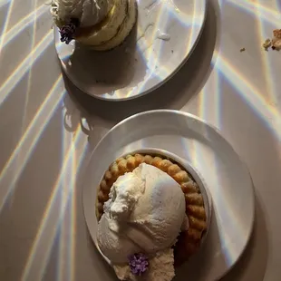The desserts are shareable. We ordered the key lime and peach cobbler to share.